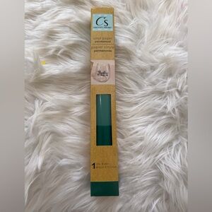 🩷5/$10 Green Vinyl Paper